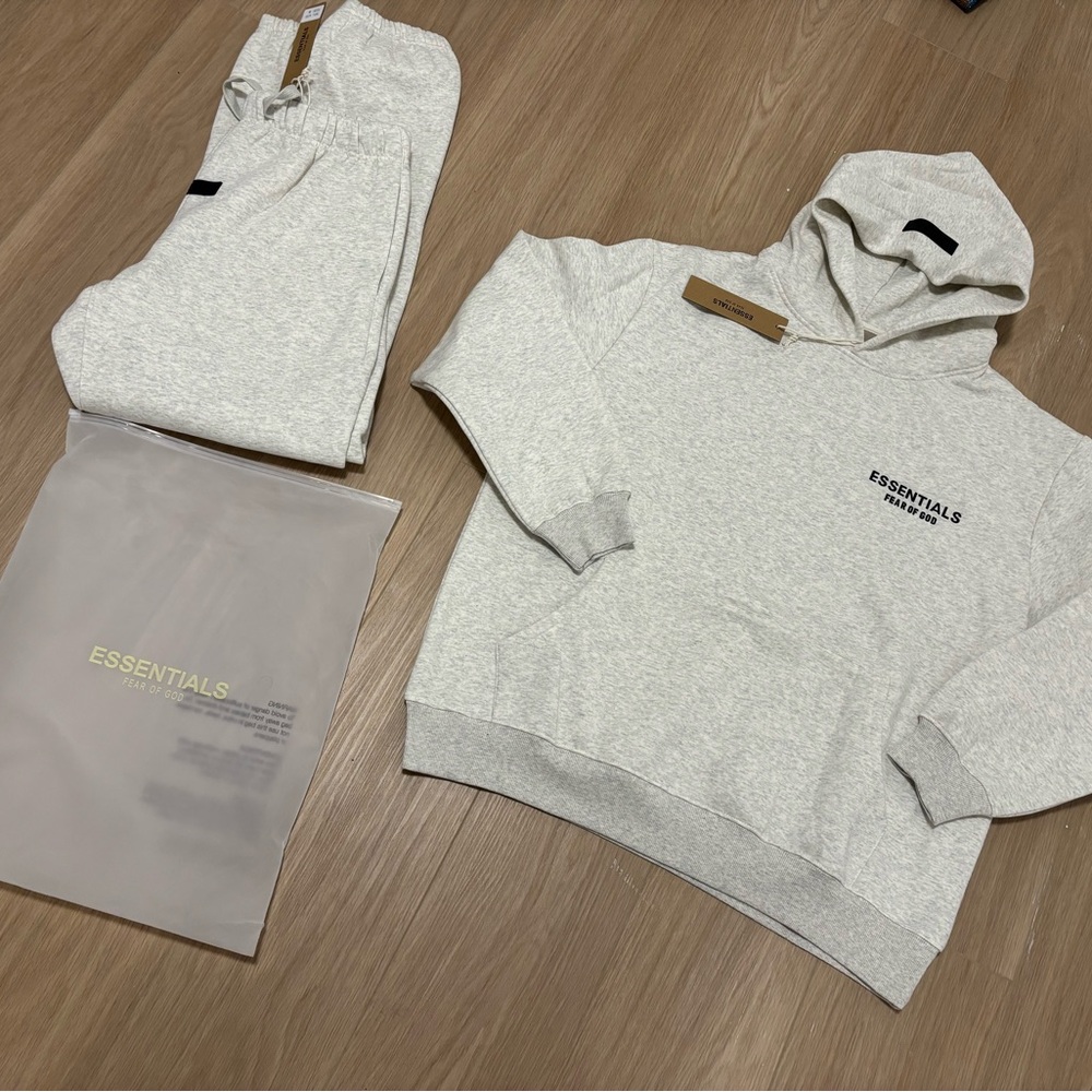 Essentials Gray Men's hoodie set with dust bag New with tags